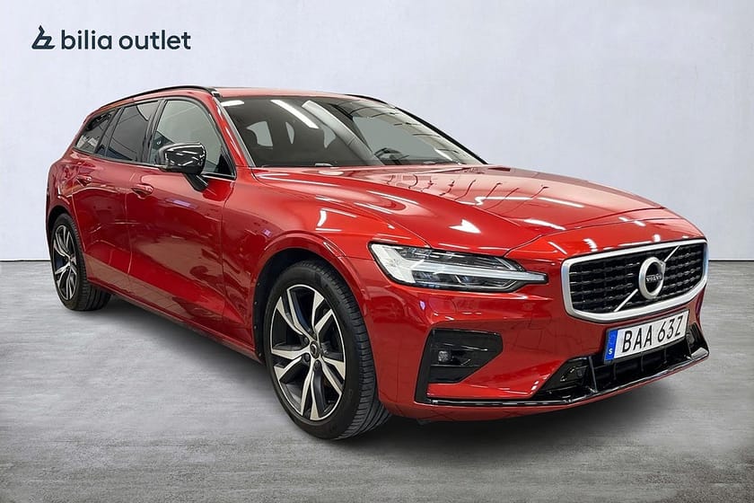 Bild 4 av Volvo V60 D4 R-Design / Panorama / Keyless / B-Kamera / Skinn