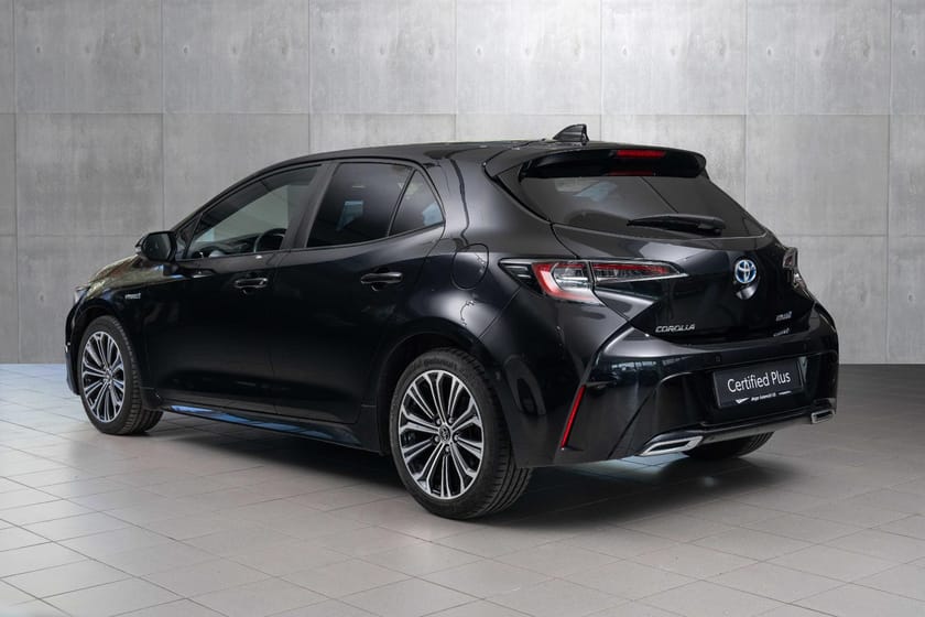 Bilde 3 av Toyota Corolla Hybrid 2,0 e-CVT Active Tech