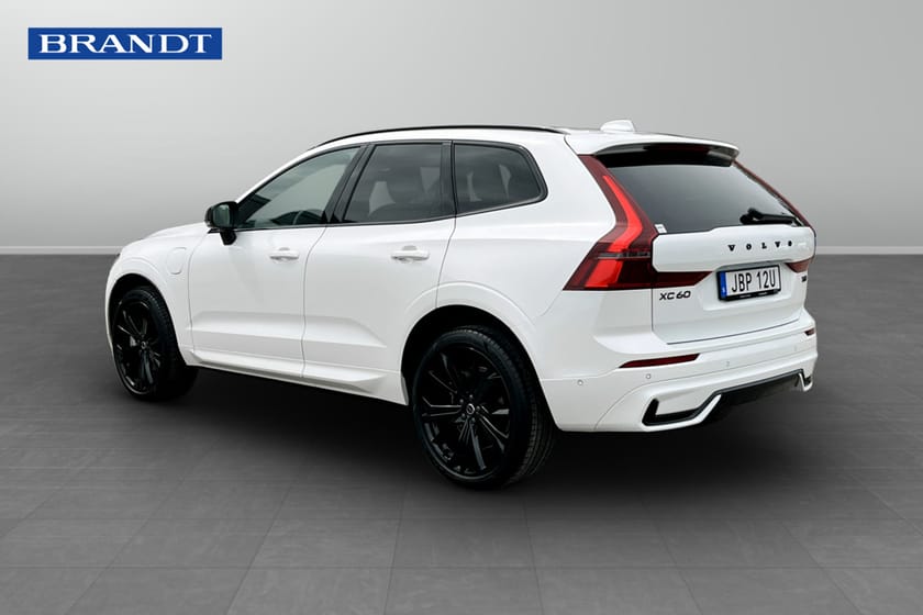 Bild 2 av Volvo XC60 T6 Plus Black Nordic Edition