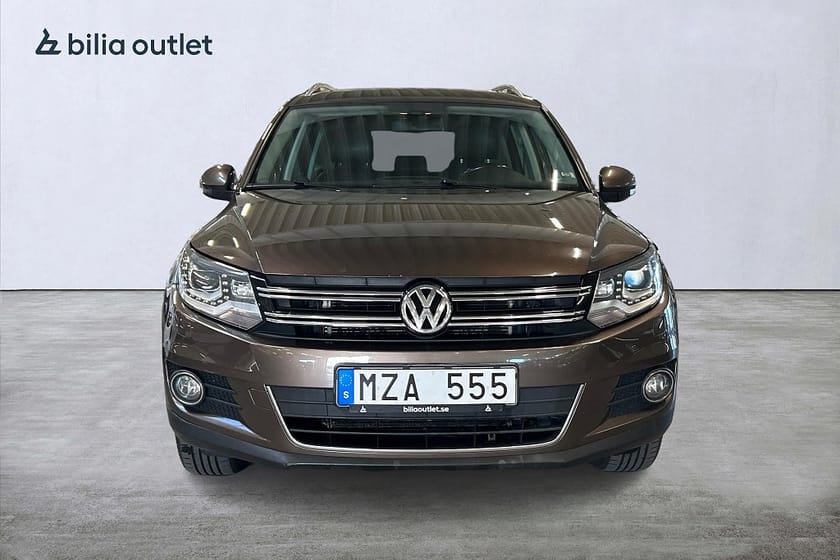 Bild 3 av Volkswagen Tiguan 2.0 TDI 4Motion Sport & Style 140hk Pano Drag B-kamera