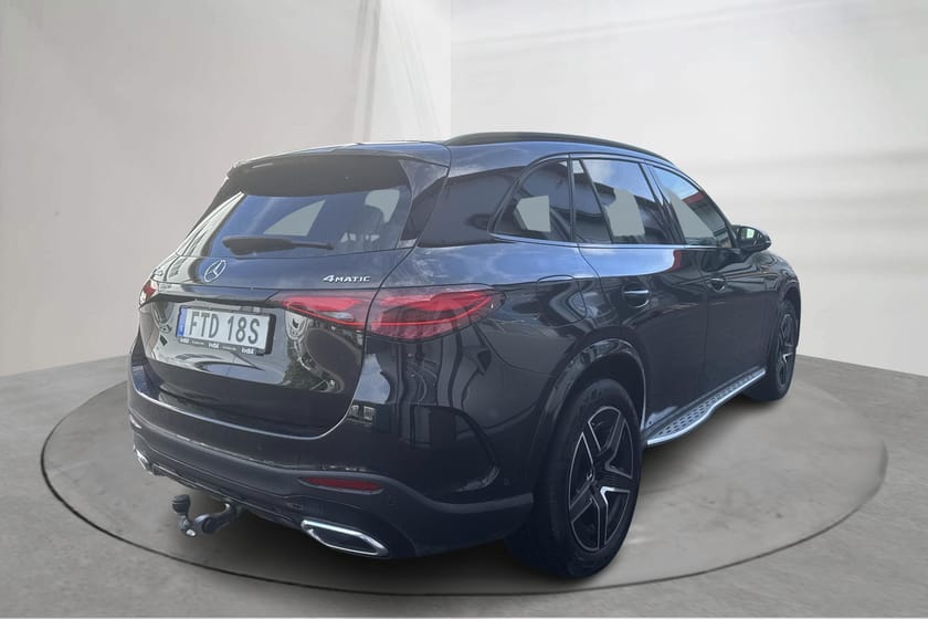 Bild 3 av Mercedes-Benz GLC 300 e 4MATIC