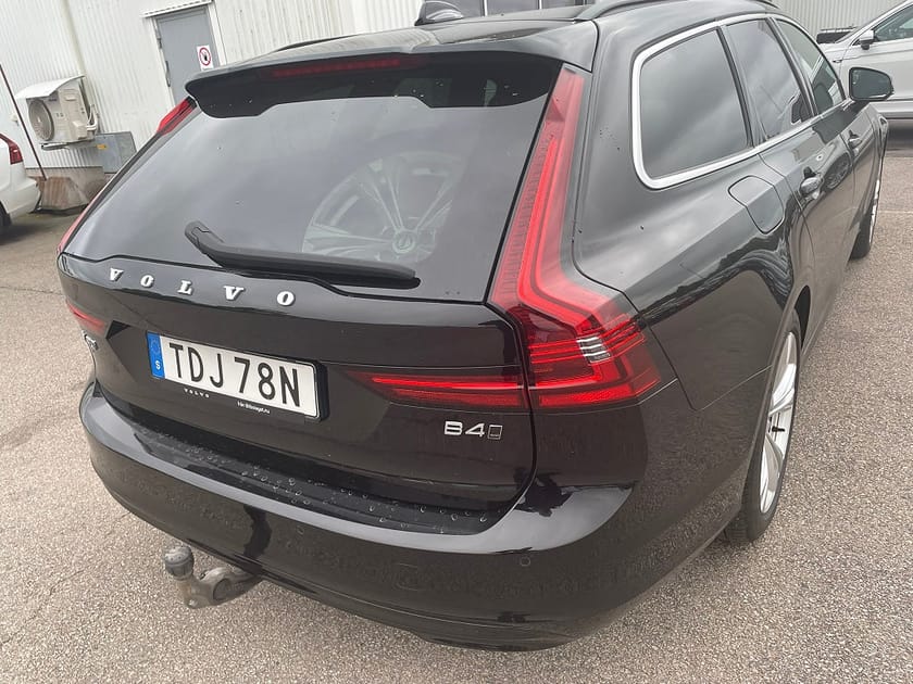 Bild 3 av Volvo V90