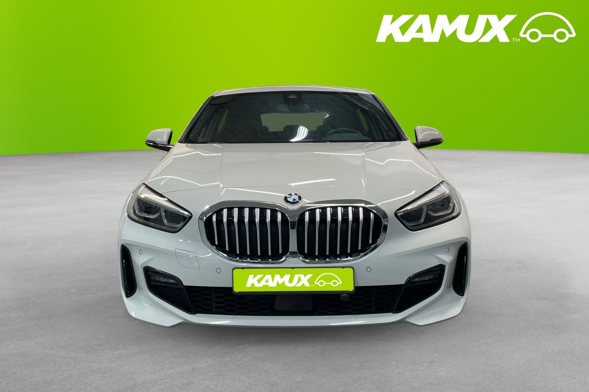 BMW 120 2020, photo 6/10
