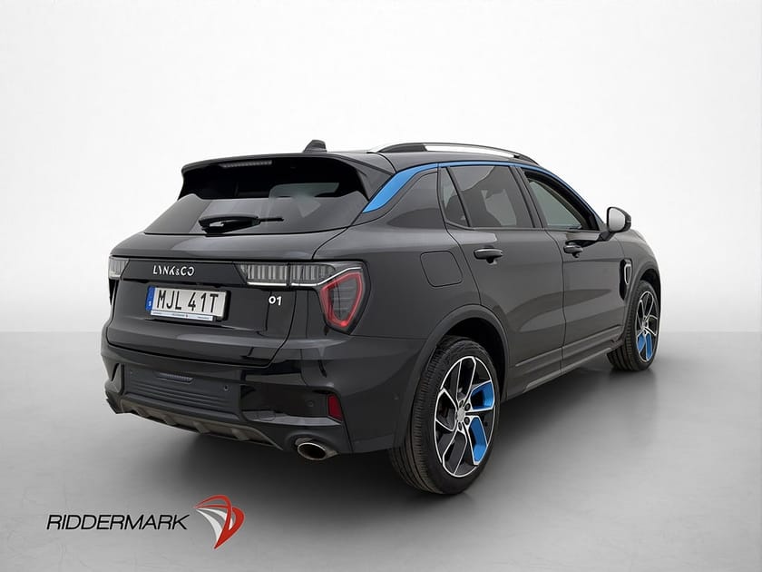 Bild 4 av Lynk & Co 01 PHEV 261hk Pano Infinity Kamera Elstol CarPlay