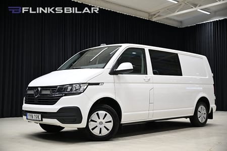 Volkswagen Transporter Kombi DSG 150HK Kombi|5-Sits|Nedlackad|GPS|Backkamera|Leasbar