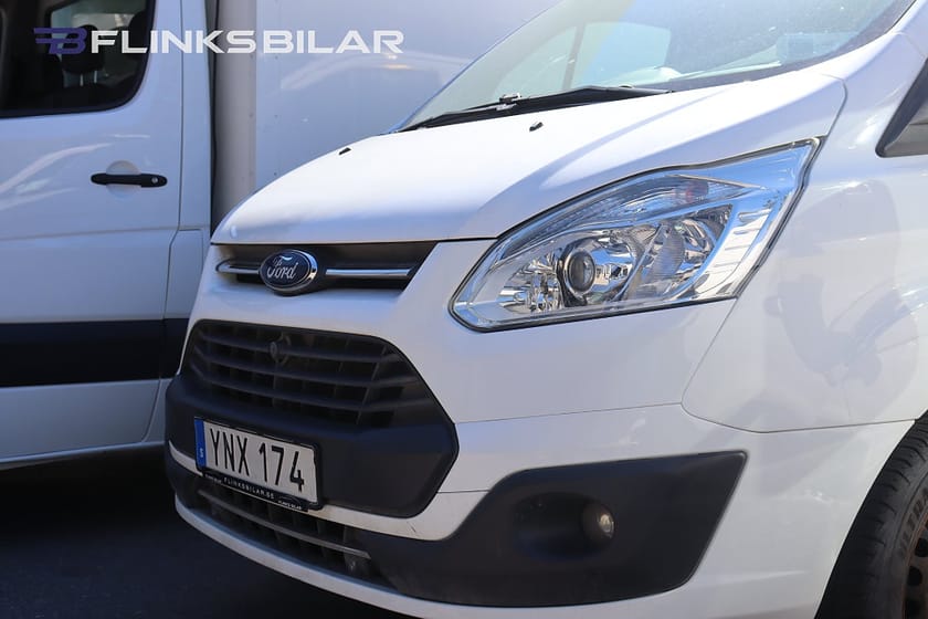 Bild 4 av Ford Transit Custom 290 L2 | Inredd | Drag | Dieselvärmare | *Repobjekt*