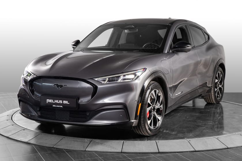 Bilde 3 av Ford Mustang Mach-E Long Range Premium RWD LR Tekno| Carbonized Grey| Serviceavtale