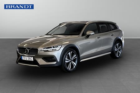 Volvo V60 Cross Country B4 AWD D Adv NaviP Edt