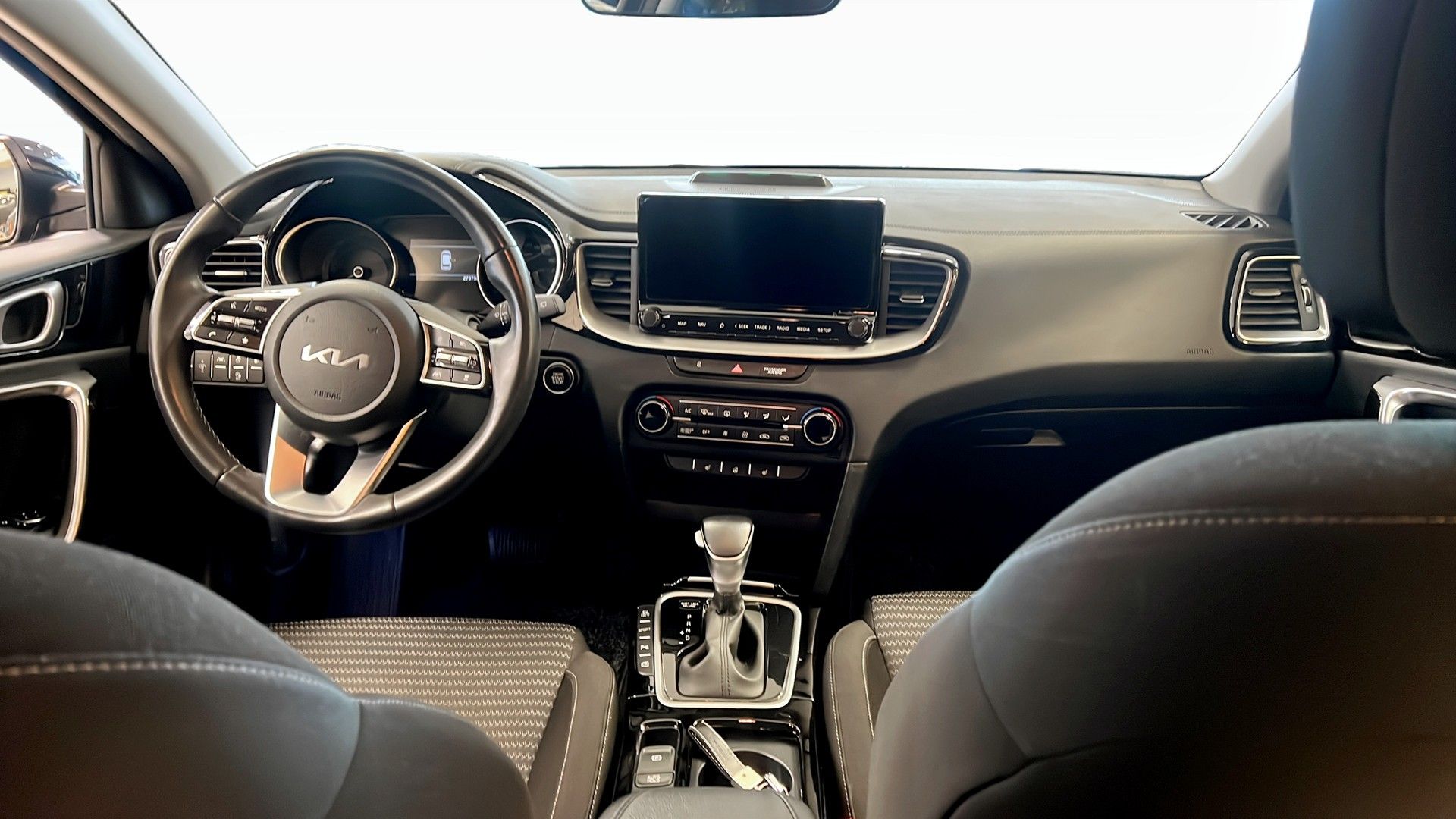 Kia Ceed Action 141hk 1.6 2024, kuva 7/10