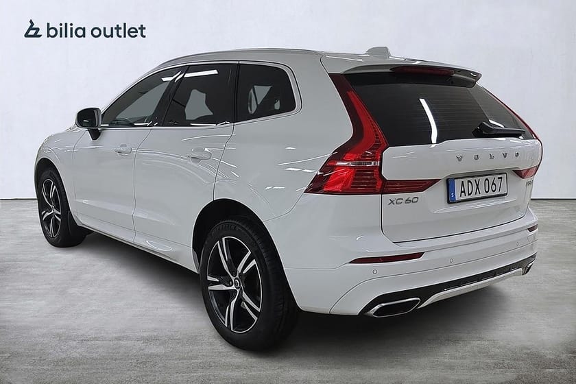Bild 3 av Volvo XC60 D5 AWD R-Design Dragkrok Nav Backkamera Värmare