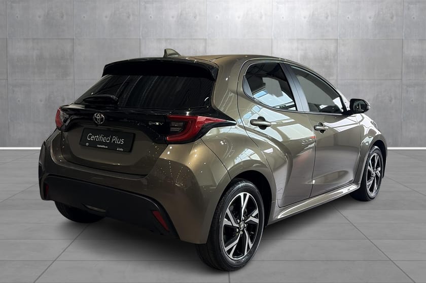 Bilde 5 av Toyota Yaris Hybrid 115 Active Tech/Hybrid/R.Kamera/Carplay/Android auto/ACC
