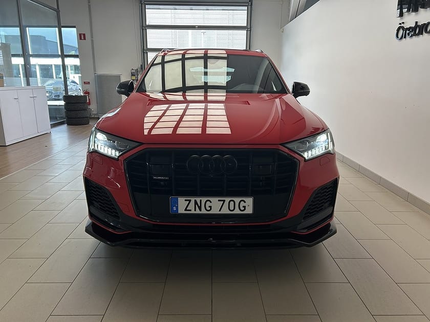 Bild 2 av Audi Q7 60 TFSI e quattro Q S-LINE 462hk /Night vision/Pano/Laser/B&O