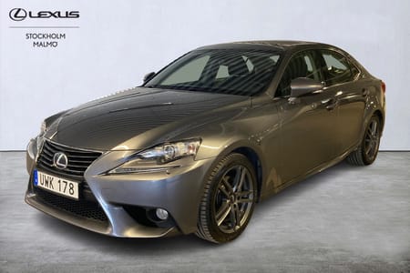 Lexus IS 300h Halvskinn Backkamera Navigation