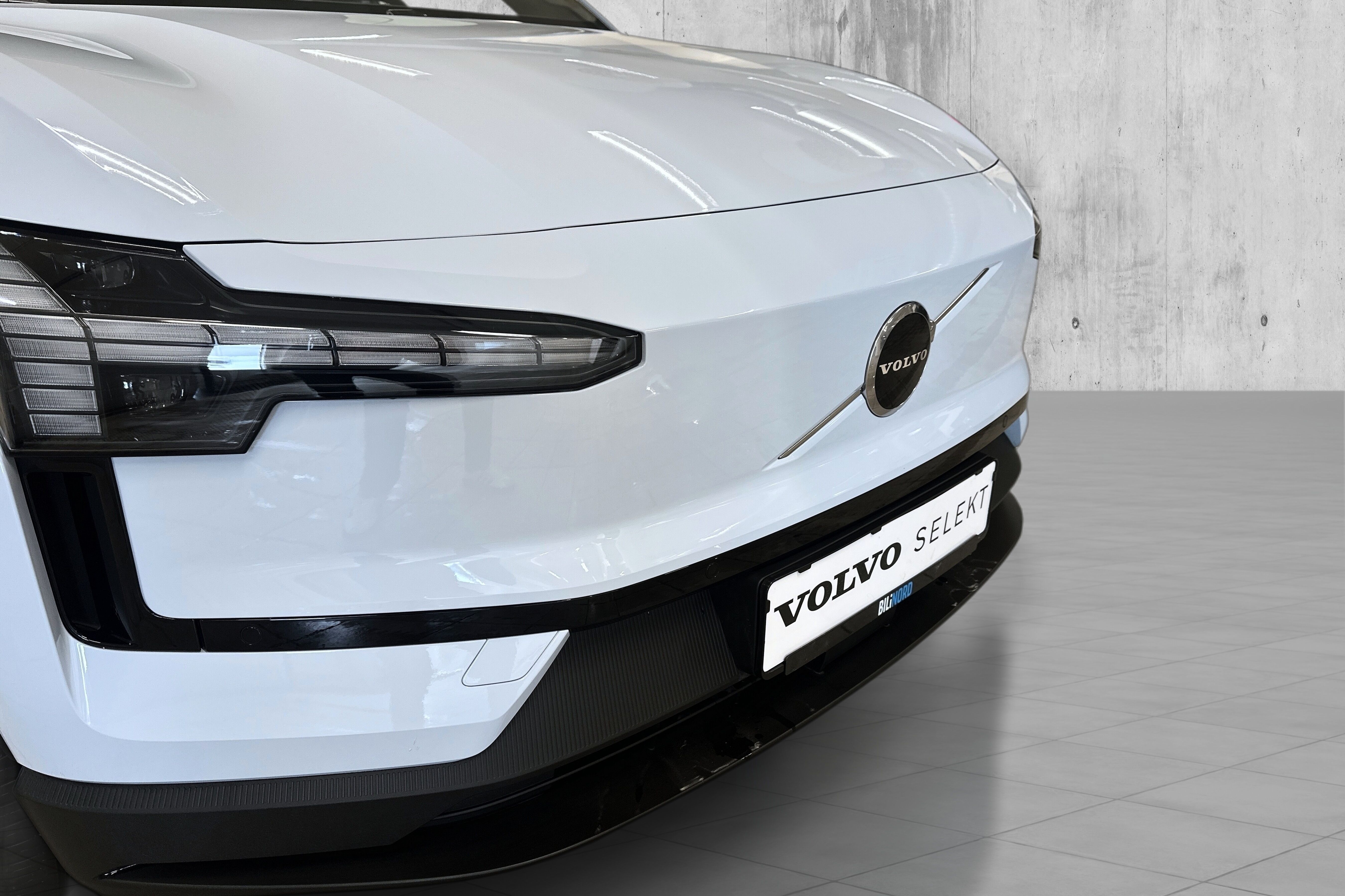 Volvo EX30 Twin Motor Performance bilde 8