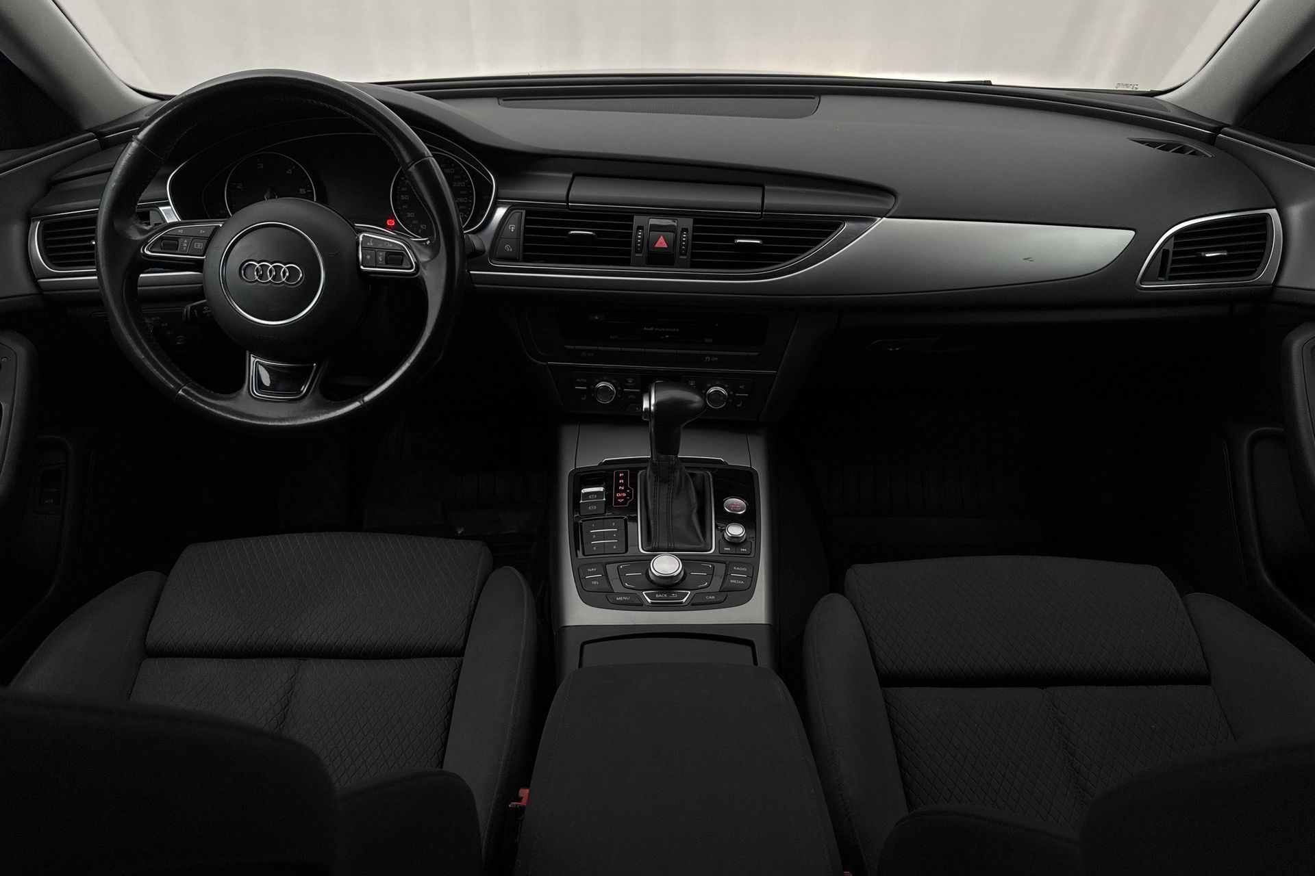 Audi A6 Avant 2.0 TDI DPF 2013, bild 7/10