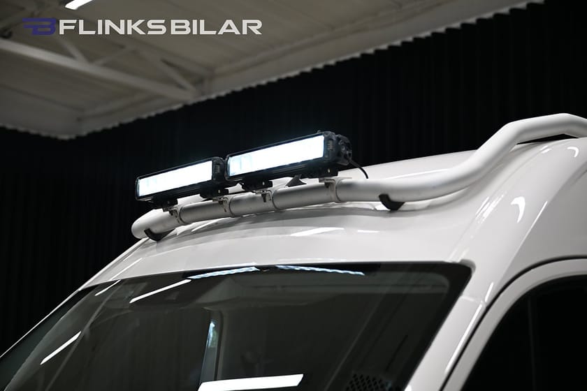 Bild 3 av Volkswagen Crafter 177HK Servicebil|Inredd|Inverter|Kompressor|3.5ton-drag