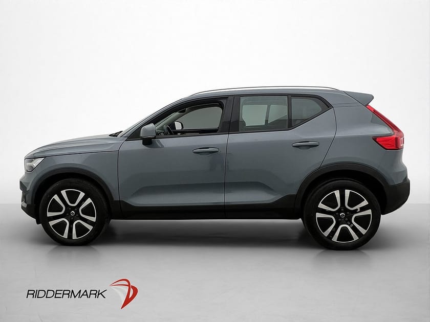 Bild 4 av Volvo XC40 D3 150hk Momentum VOC D-Värmare Kamera Drag Navi