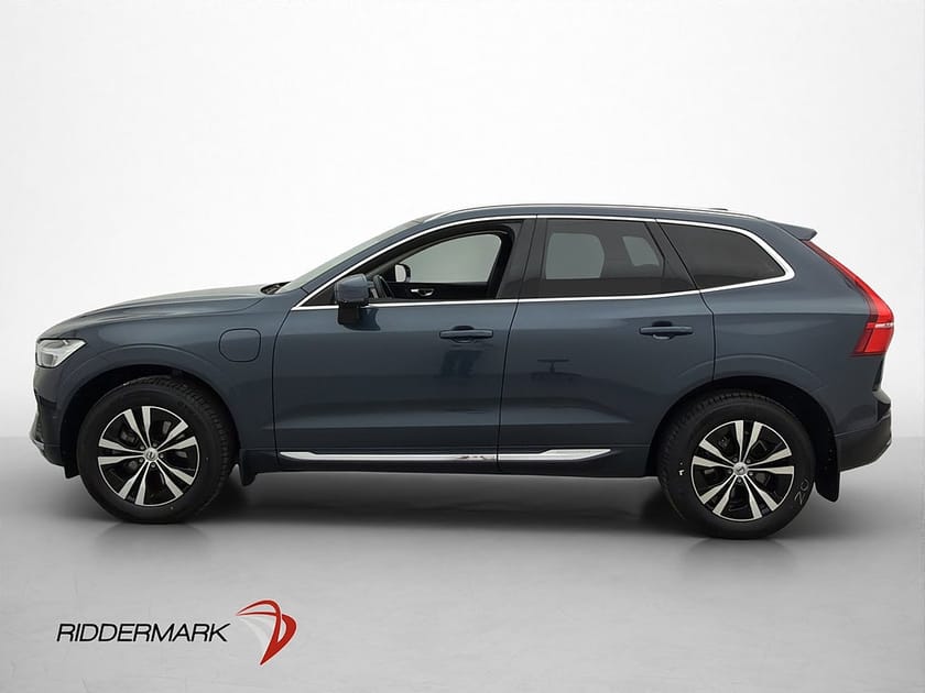 Bild 4 av Volvo XC60 Recharge T6 AWD Pano 360° Skinn Drag Värmare