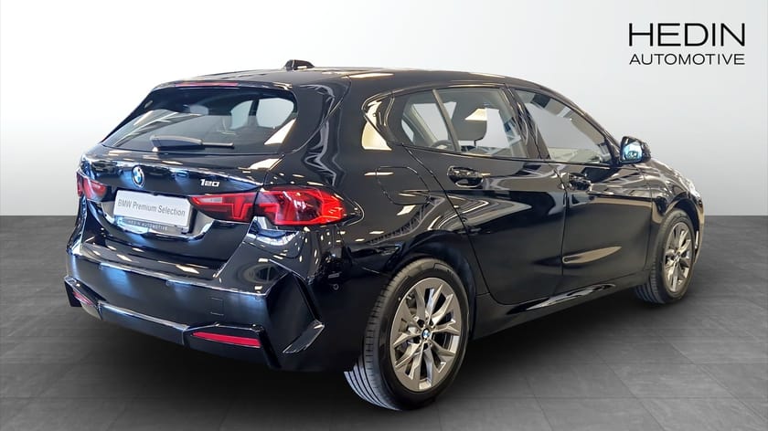 Bild 2 av BMW 120 Rattvärme, Backkamera, Farthållare