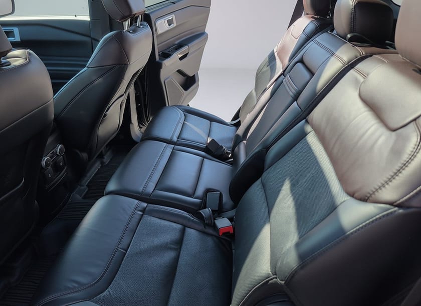Bild 5 av Ford Explorer Plug-In Hybrid 3.0T Platinum 4x4 - 7 sits -