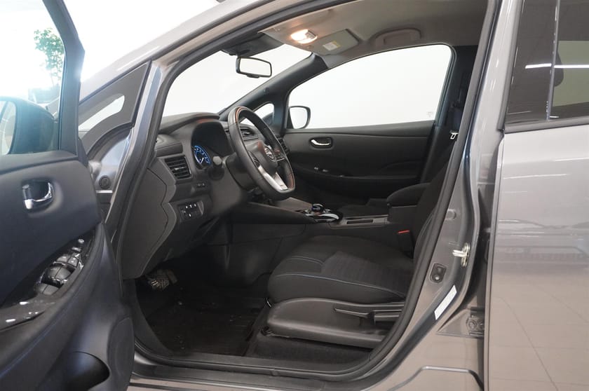 Bild 2 av Nissan Leaf N-Connecta My22 39 kWh LED