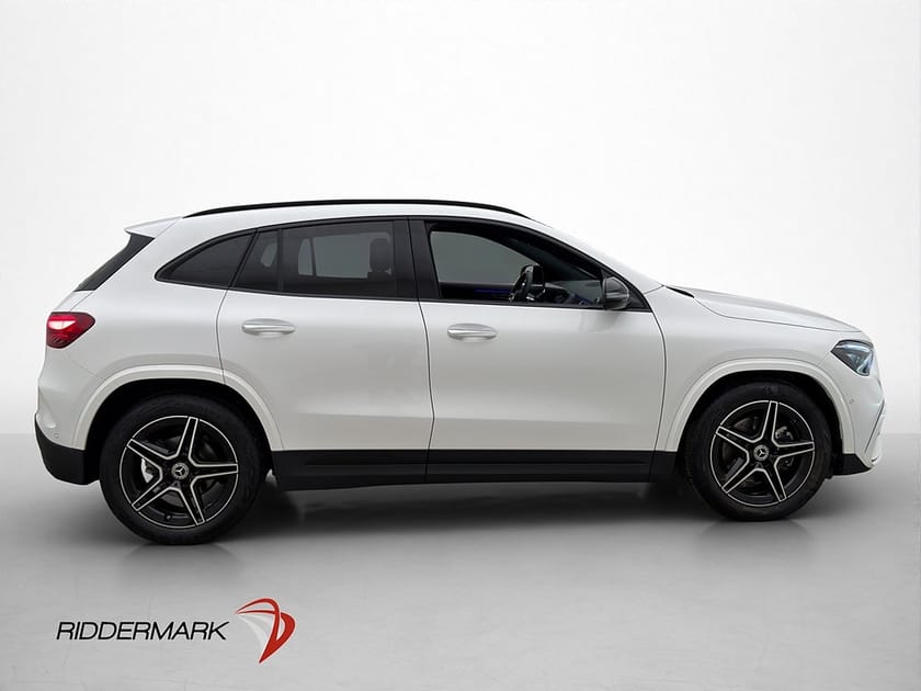 Bild 4 av Mercedes-Benz GLA 200 AMG Line Värmare Wide Kamera Navi Drag