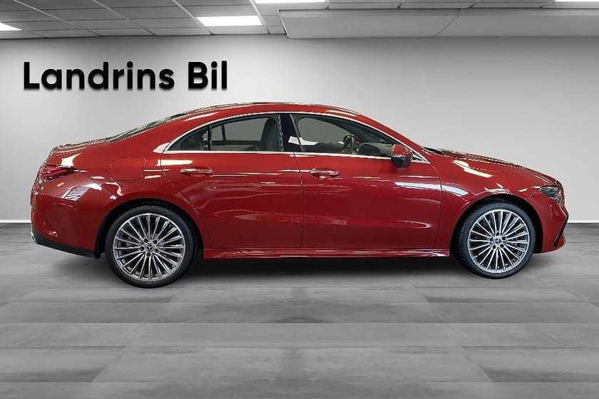 Bild 4 av Mercedes-Benz CLA 250 e 8G-DCT/ AMG Line Advanced Plus / Minne / 360