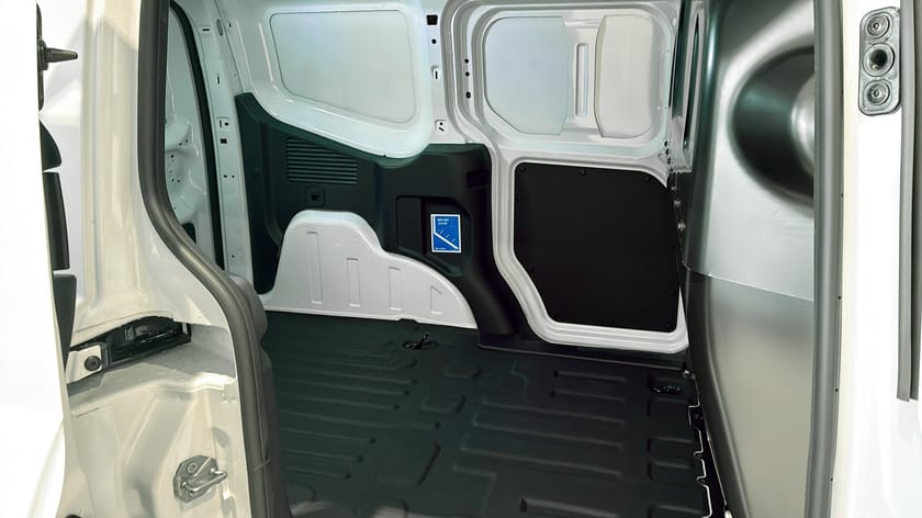Bild 5 av Ford E-Transit Courier E-COURIER LIMITED SKÅP 136 A FWD