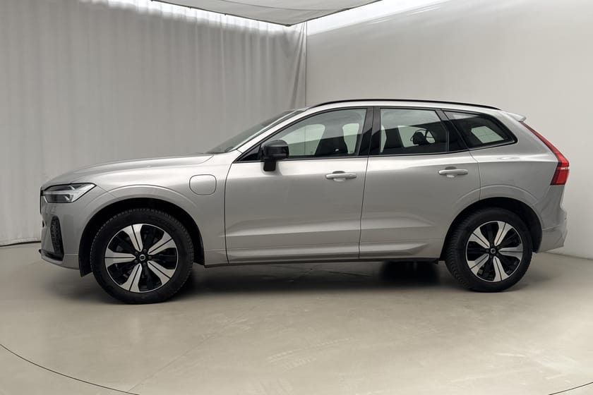 Bild 2 av Volvo XC60 T6 AWD Recharge (350hk) Plus Dark Panorama
