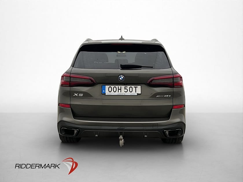 Bild 5 av BMW X5 xDrive45e iPerformance M-Sport Pano HUD Luftfjädring Laser 360°