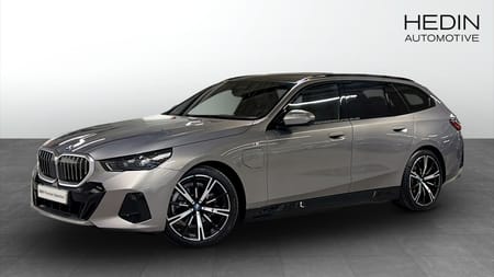 BMW 530e xDrive Touring Panorama Harman