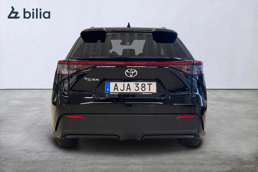 Bild 5 av Toyota bZ4X