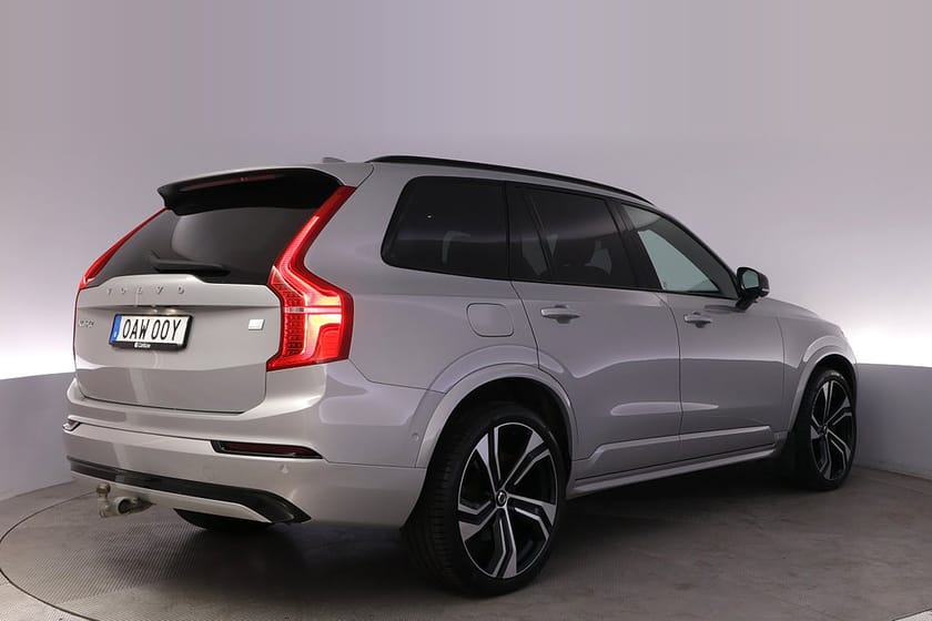 Bild 5 av Volvo XC90 7-seater Recharge T8 AWD Ultimate Dark B&W Drag