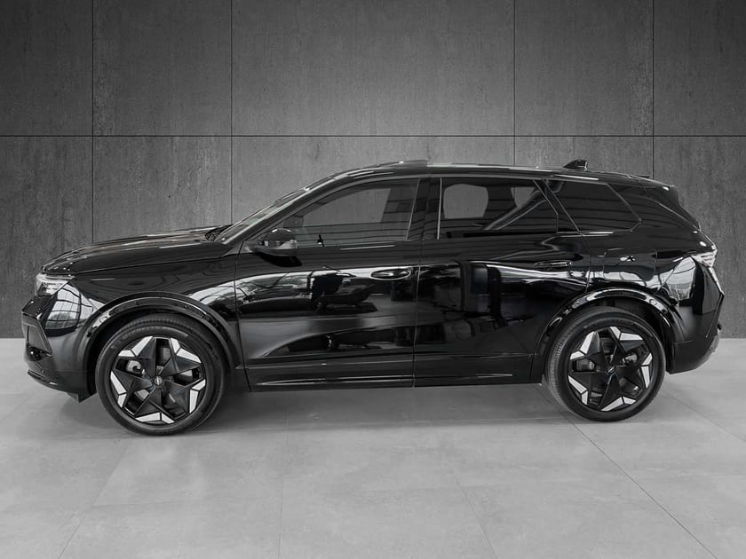 Bilde 2 av Opel Grandland Electric AWD Ultimate med teknikkpakke,360,panorama,krok