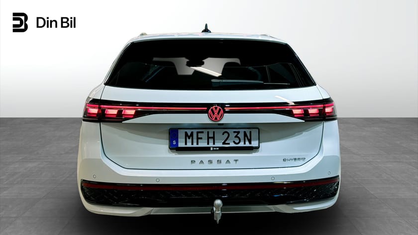 Bild 5 av Volkswagen Passat Variant eHybrid R-Line DSG Edition/Drag/Panorama