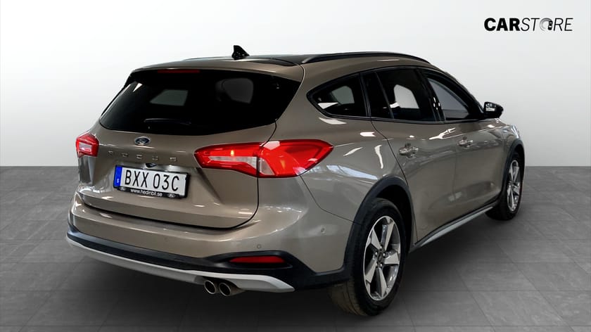 Bild 2 av Ford Focus Active Kombi 1.0 EcoBoost KAMERA CARPLAY
