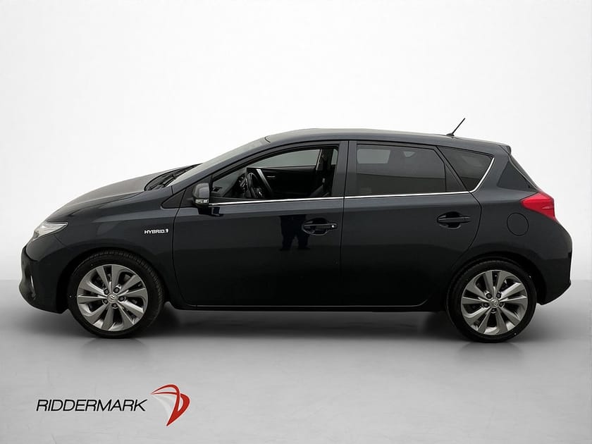 Bild 5 av Toyota Auris Hybrid 136hk Executive Panorama Kamera Navi