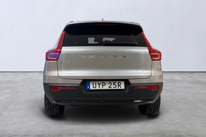 Bild 5 av Volvo EX40 Single Motor Extended Range R Core SE