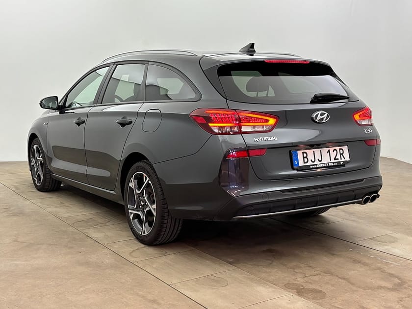 Bild 4 av Hyundai i30 Kombi 1.0 T-GDI 120hk DCT N-Line Kamera Carplay