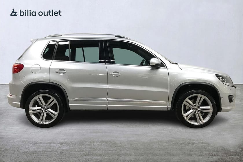 Bild 5 av Volkswagen Tiguan 2.0 TDI 4Motion DSG R-Line 177hk Drag Backkamera