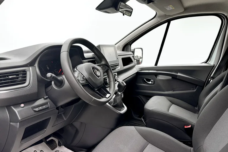 Renault Trafic Passenger L2