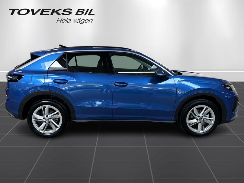 Bild 2 av Volkswagen T-Roc LIFE 1.5 e-TSI  150 HK Aut Backkamera Nya Modellen