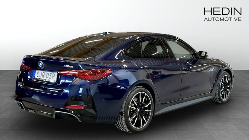 Bild 2 av BMW i4 M60 xDrive Gran Coupé Fully Charged Adpt farthållare Elstolar 19" H/K Drag