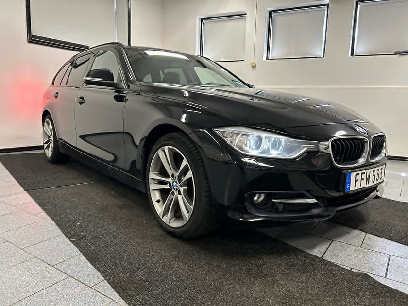 Bild 3 av BMW 320d xDrive Touring 320 184 hk Sport line Drag Välservad