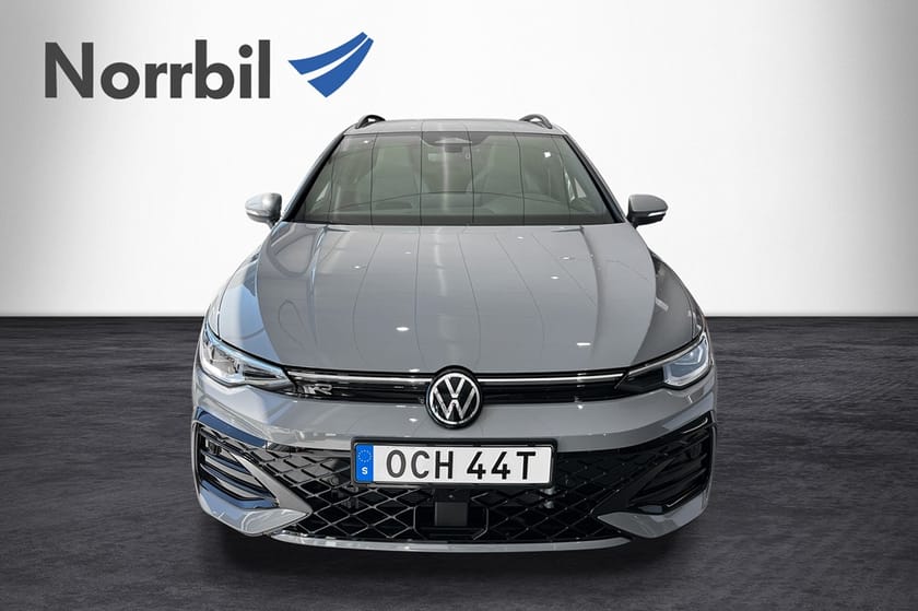 Bild 3 av Volkswagen Golf Sportscombi SC  R-Line TSI 204 HK 4Motion Läder/Värmare