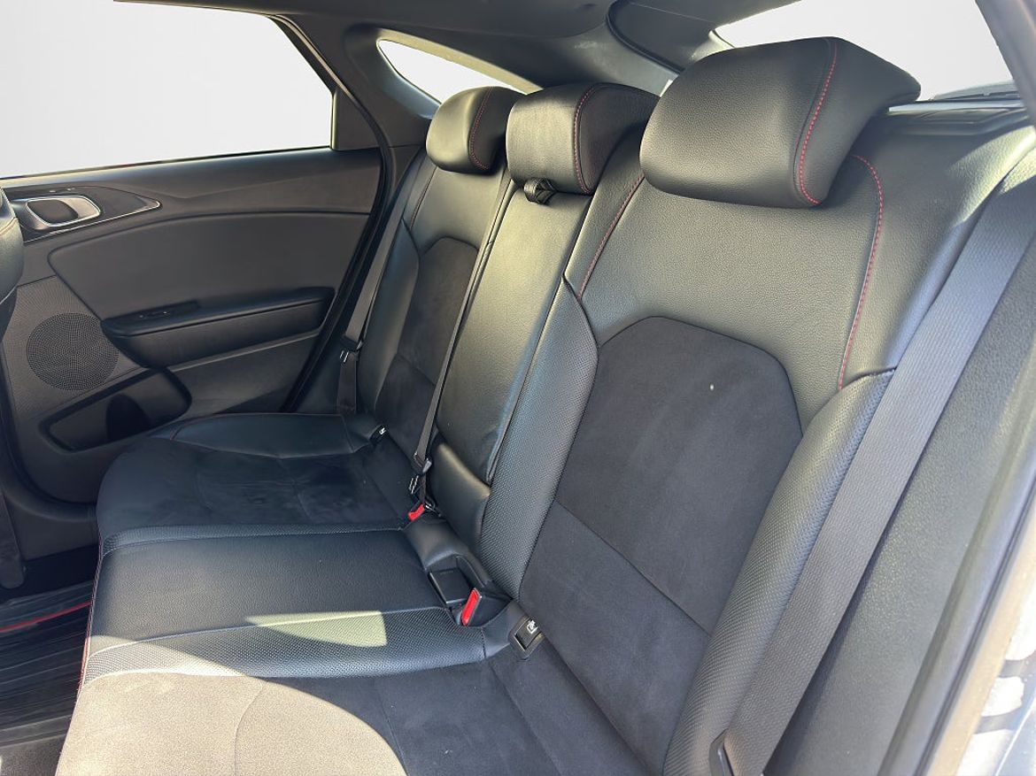 Kia ProCeed GT, bild 10 av 22