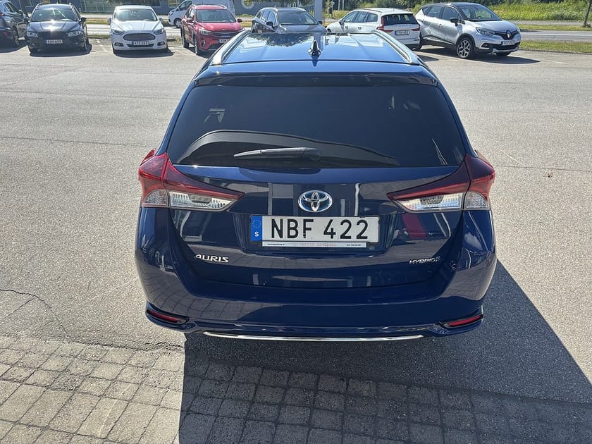 Bild 4 av Toyota Auris Touring Sports Hybrid e-CVT Touch & Go Edition Euro 6