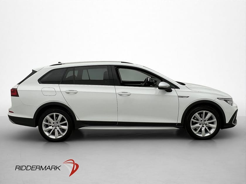 Bild 4 av Volkswagen Golf Alltrack 2.0 TDI 4M Drag Cockpit Kamera MOMS