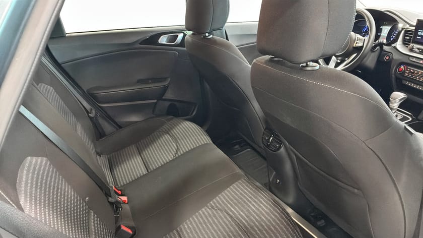 Bild 5 av Kia Ceed Sportswagon Plug-in Hybrid SW PHEV  ACTION | GODKÄND | NYLIGEN SERVAD