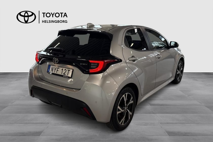 Bild 4 av Toyota Yaris Hybrid 115 1.5 Active Plus Säkerhetpsaket